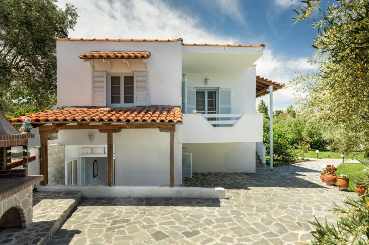 M&M Vila Vourvourou Exterior foto