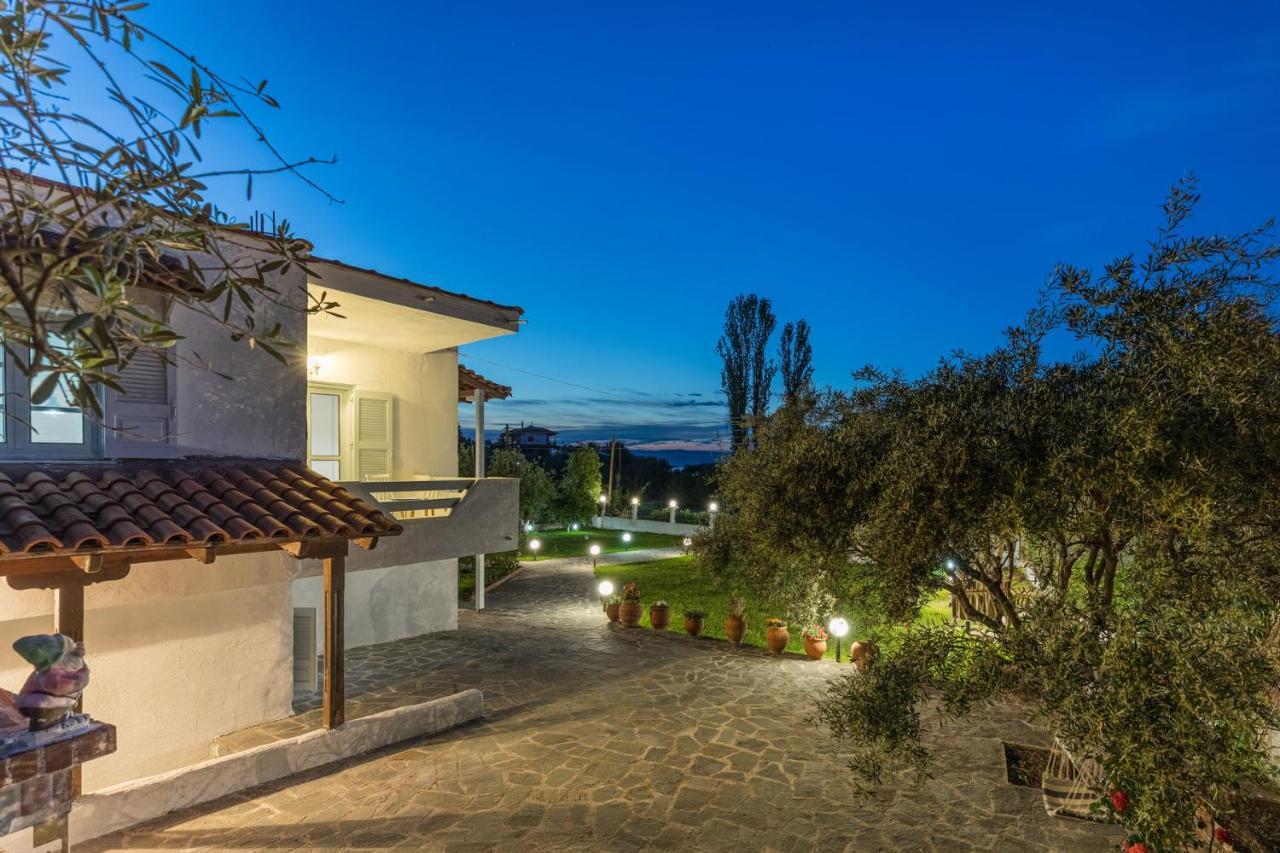 M&M Vila Vourvourou Exterior foto